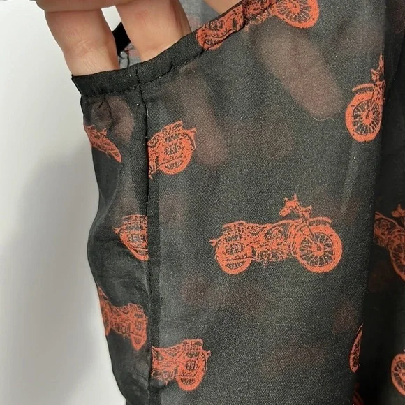 Volcom Sheer Top - Picture 3 of 9